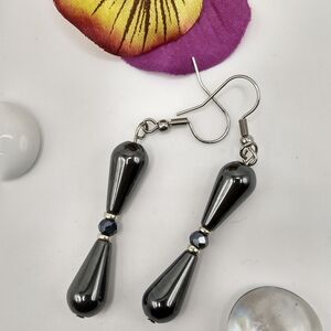 Elegant Black Drop Earrings